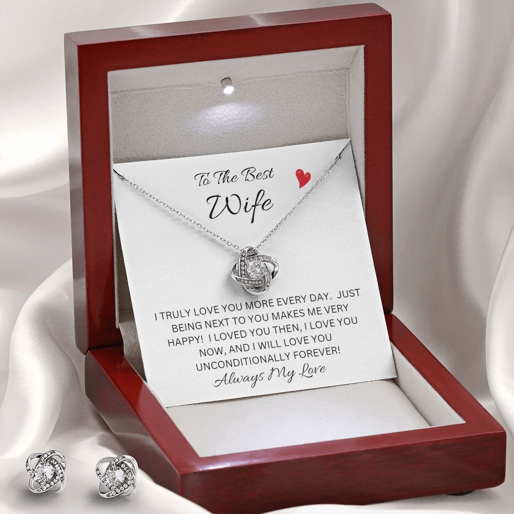 To My Best Wife Love Knot Necklace