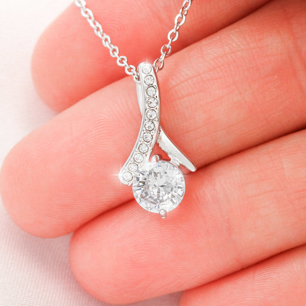To My Smokin' Hot Wife Alluring Beauty Necklace