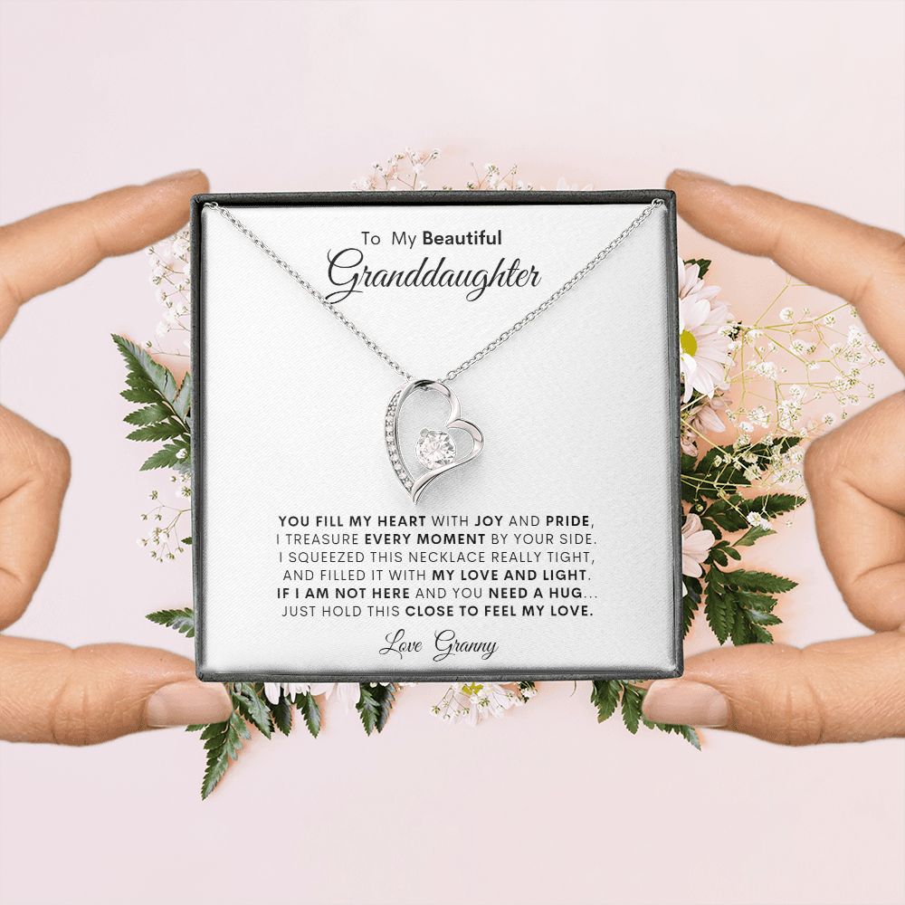 TO MY BEAUTIFUL GRANDDAUGHTER FOREVER LOVE NECKLACE